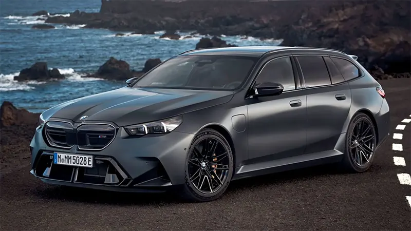 BMW M5 Touring 2025